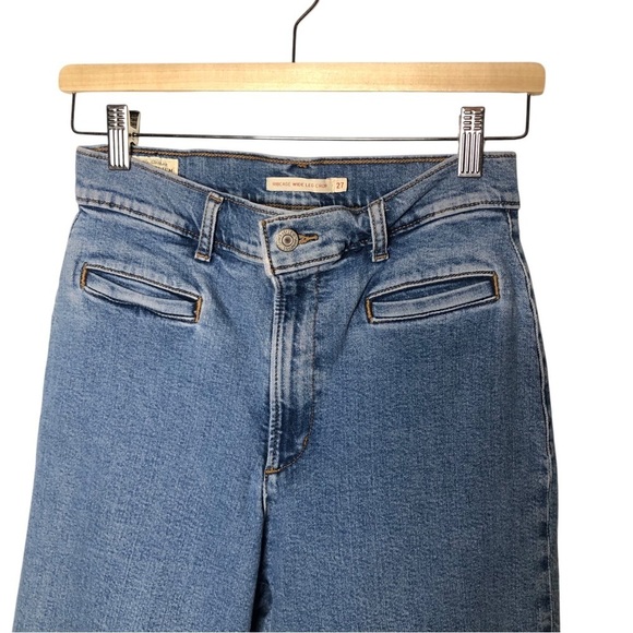 LEVI'S Ribcage Wide Leg Crop Medium Wash Jeans Size 27 - Picture 3 of 8